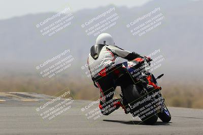 media/Apr-10-2022-SoCal Trackdays (Sun) [[f104b12566]]/Turn 9 Backside (1120am)/